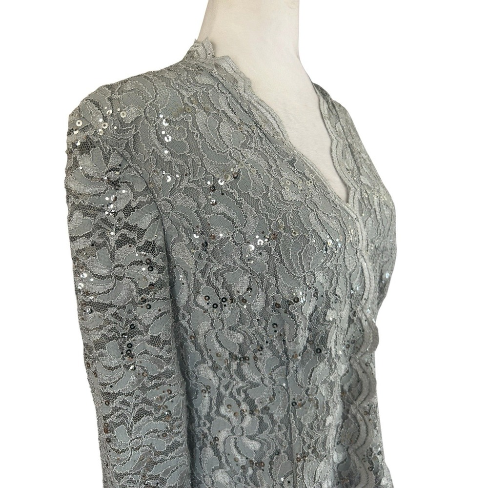 Alex Evenings NWT Lace Sequin Formal Top Silver (MSRP $119) SZ L - Picture 2 of 6